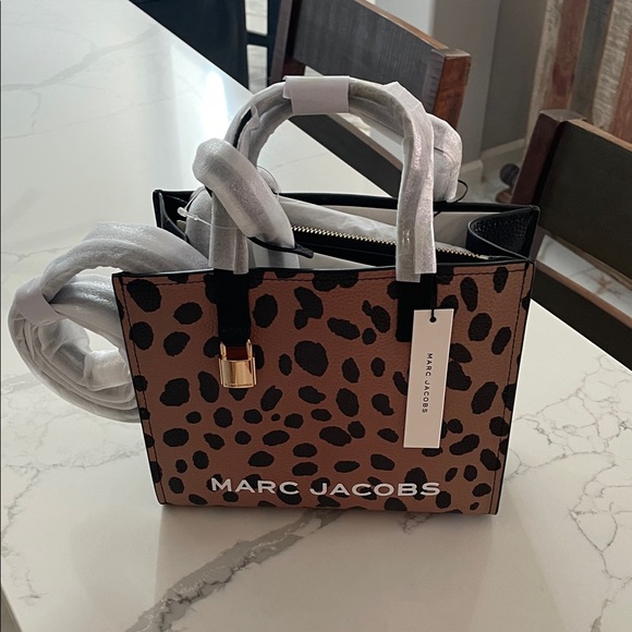 Marc Jacobs Leopard Print Tote in Tan and Black - Picture 8 of 10